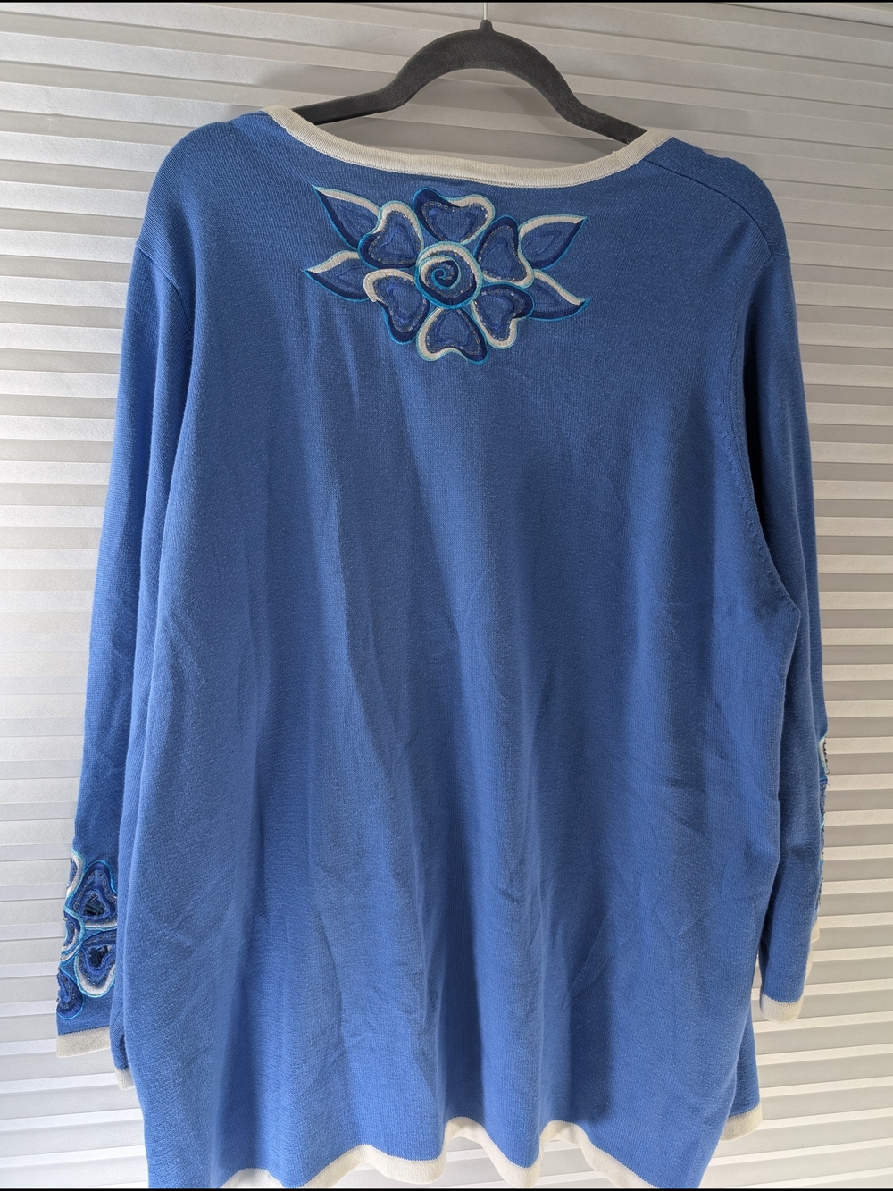 Vintage Bob Mackie Wearable Art Cardigan Blue Floral Embroidery Open Front - Picture 5 of 5